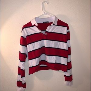 Long sleeved crop top